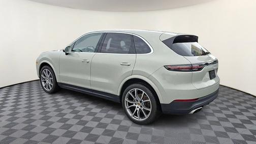 2022 Porsche Cayenne