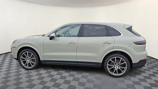 2022 Porsche Cayenne