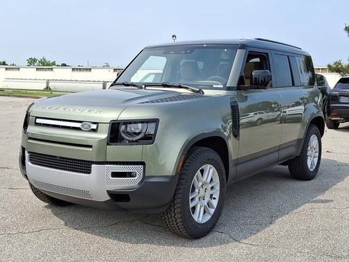 2025 Land Rover Defender S