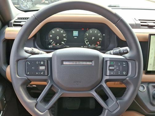 2025 Land Rover Defender S