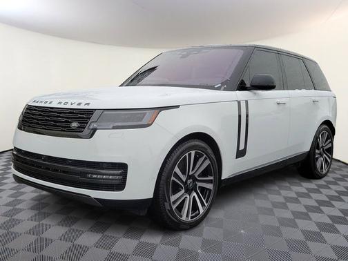 2023 Land Rover Range Rover SE