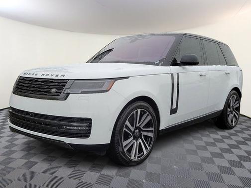 2023 Land Rover Range Rover SE