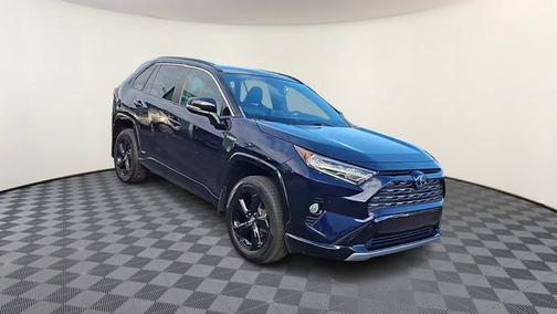 2019 Toyota RAV4 Hybrid XSE