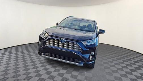 2019 Toyota RAV4 Hybrid XSE