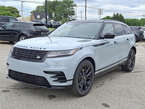 2026 Land Rover Range Rover Velar Dynamic SE
