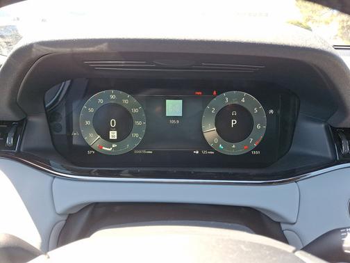 2026 Land Rover Range Rover Evoque Dynamic SE