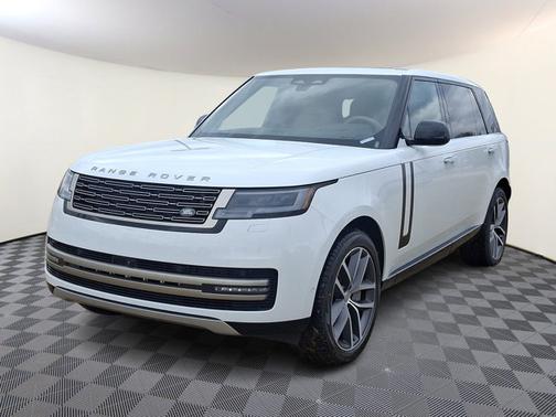 2025 Land Rover Range Rover SE