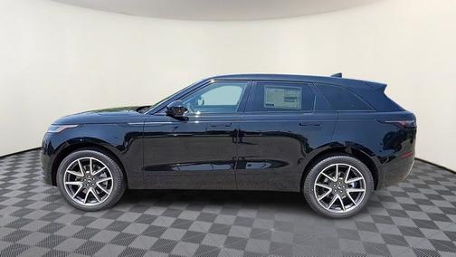2026 Land Rover Range Rover Velar Dynamic SE