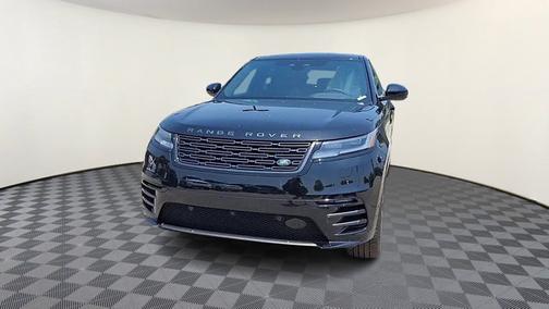 2026 Land Rover Range Rover Velar Dynamic SE