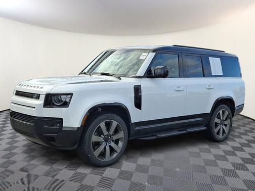 2026 Land Rover Defender V8