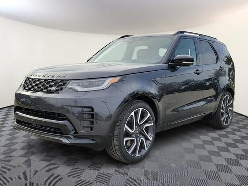 2024 Land Rover Discovery Dynamic SE
