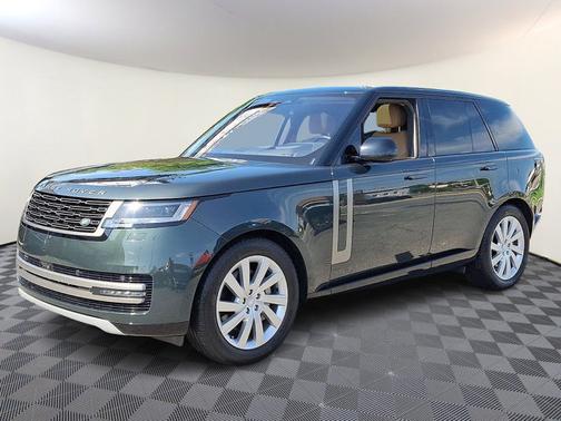 Belgravia Green Metallic - 1DV 2023 Land Rover Range Rover SE