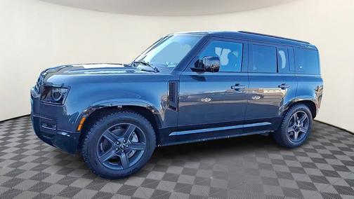 2024 Land Rover Defender X-Dynamic SE