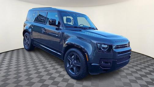 2024 Land Rover Defender X-Dynamic SE