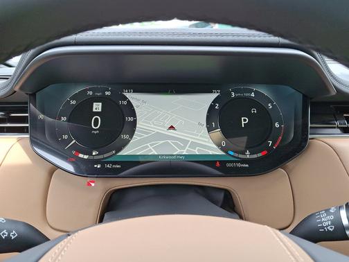 2025 Land Rover Range Rover Sport SE