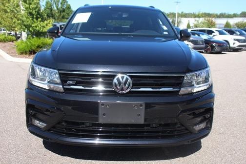 2021 Volkswagen Tiguan 2.0T SE R-Line Black