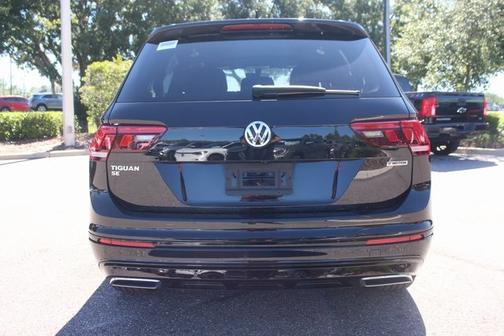 2021 Volkswagen Tiguan 2.0T SE R-Line Black