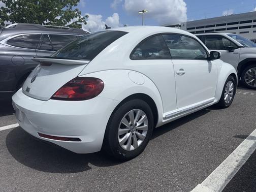 2019 Volkswagen Beetle 2.0T S