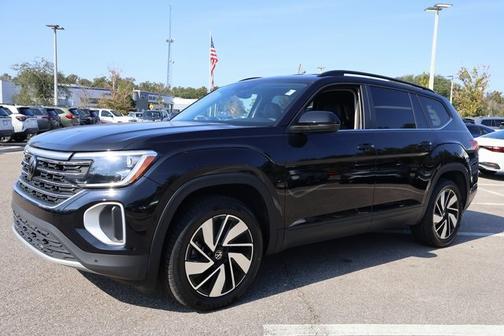 2024 Volkswagen Atlas 2.0T SE w/ Technology