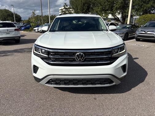 2022 Volkswagen Atlas 2.0T SE w/ Technology