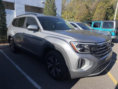 2024 Volkswagen Atlas 2.0T SE