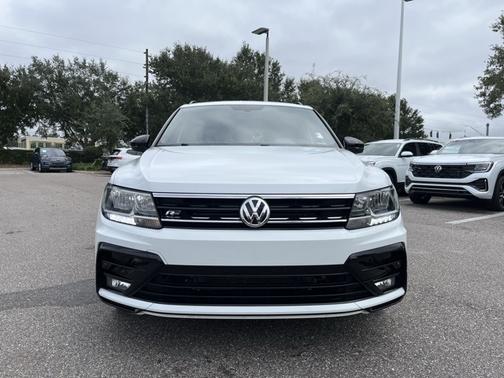 2021 Volkswagen Tiguan 2.0T SE R-Line Black