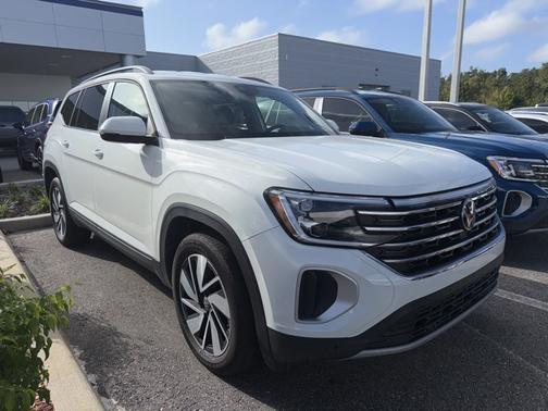 2025 Volkswagen Atlas 2.0T SE