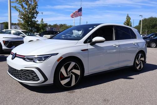 2023 Volkswagen Golf GTI 2.0T SE