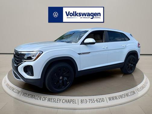 Opal White Pearl 2026 Volkswagen Atlas Cross Sport 2.0T SE W/TECHNOLOGY