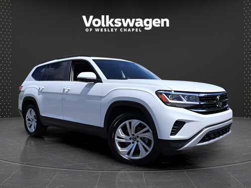 Pure White 2023 Volkswagen Atlas 3.6 SE w/ Technology
