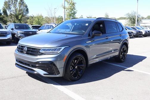 2024 Volkswagen Tiguan 2.0T SE R-Line Black