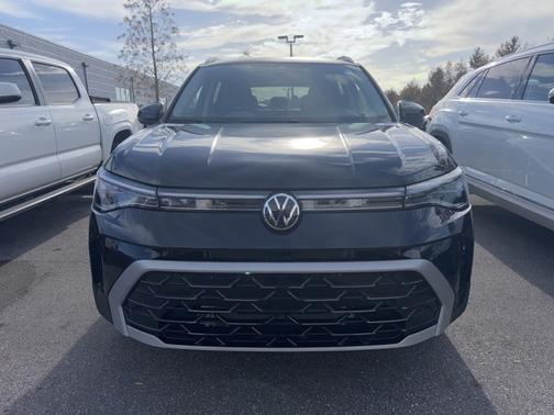 2025 Volkswagen Taos 1.5T SEL