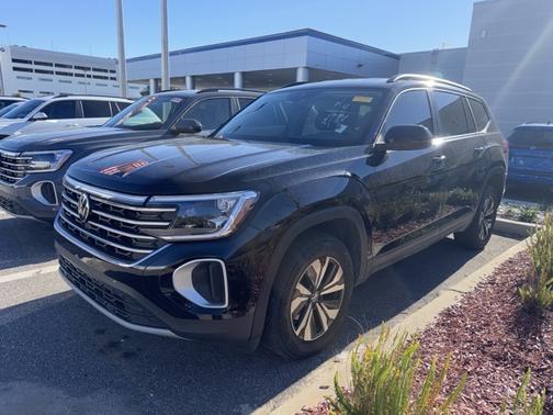 2024 Volkswagen Atlas 2.0T SE
