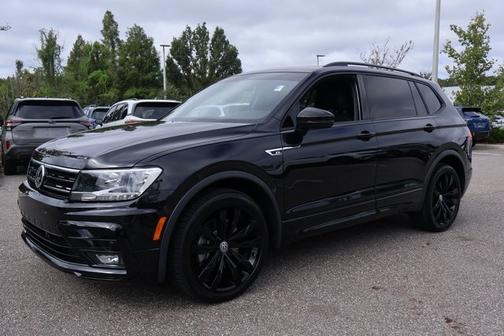2021 Volkswagen Tiguan 2.0T SE R-Line Black