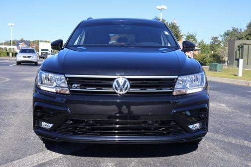 2020 Volkswagen Tiguan 2.0T SE R-Line Black
