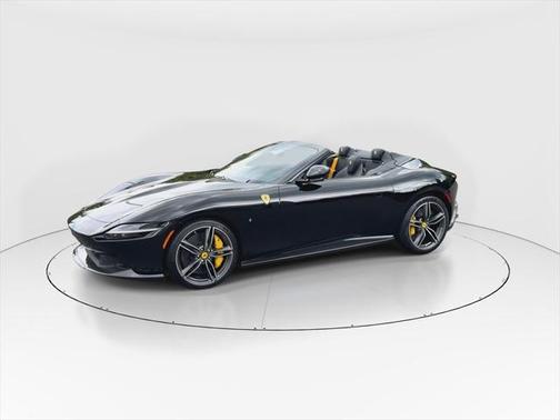 2025 Ferrari Roma Spider Base
