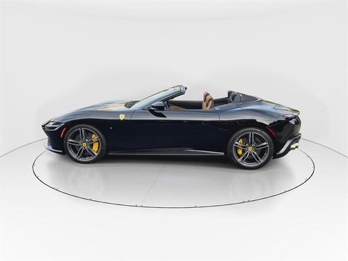 2024 Ferrari Roma Spider Base
