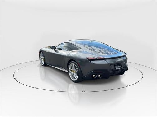 2021 Ferrari Roma Base