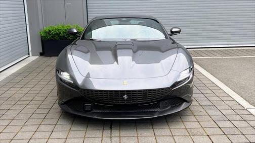 2021 Ferrari Roma Base