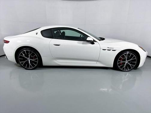 2024 Maserati GranTurismo Modena