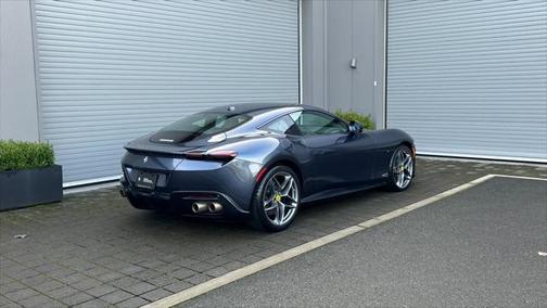 2021 Ferrari Roma Base
