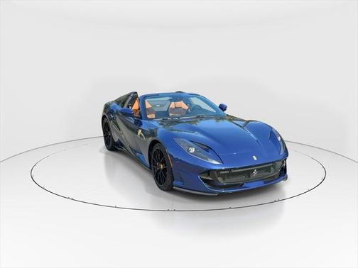 2021 Ferrari 812 GTS Base