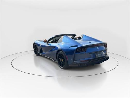 2021 Ferrari 812 GTS Base