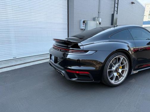 2024 Porsche 911 Turbo S