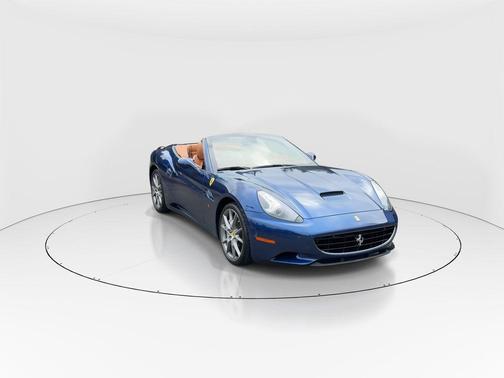 2013 Ferrari California Base