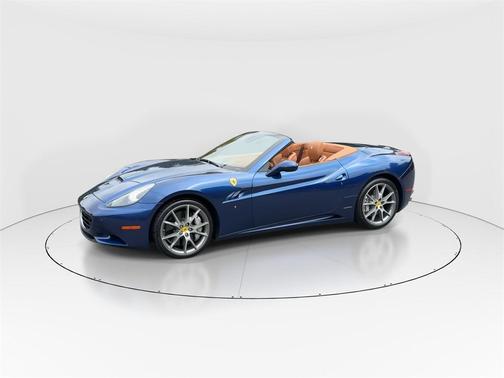 2013 Ferrari California Base