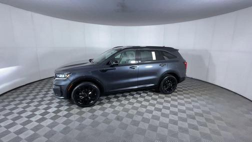 Gravity Grey 2022 Kia Sorento SX