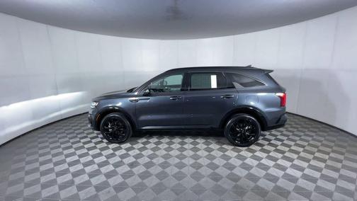 Gravity Grey 2022 Kia Sorento SX