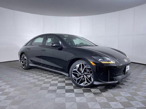 2025 Hyundai IONIQ 6 SEL