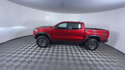 Radiant Red Tintcoat 2024 Chevrolet Colorado ZR2